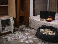 house-robbery1775817474-0-600x450.webp